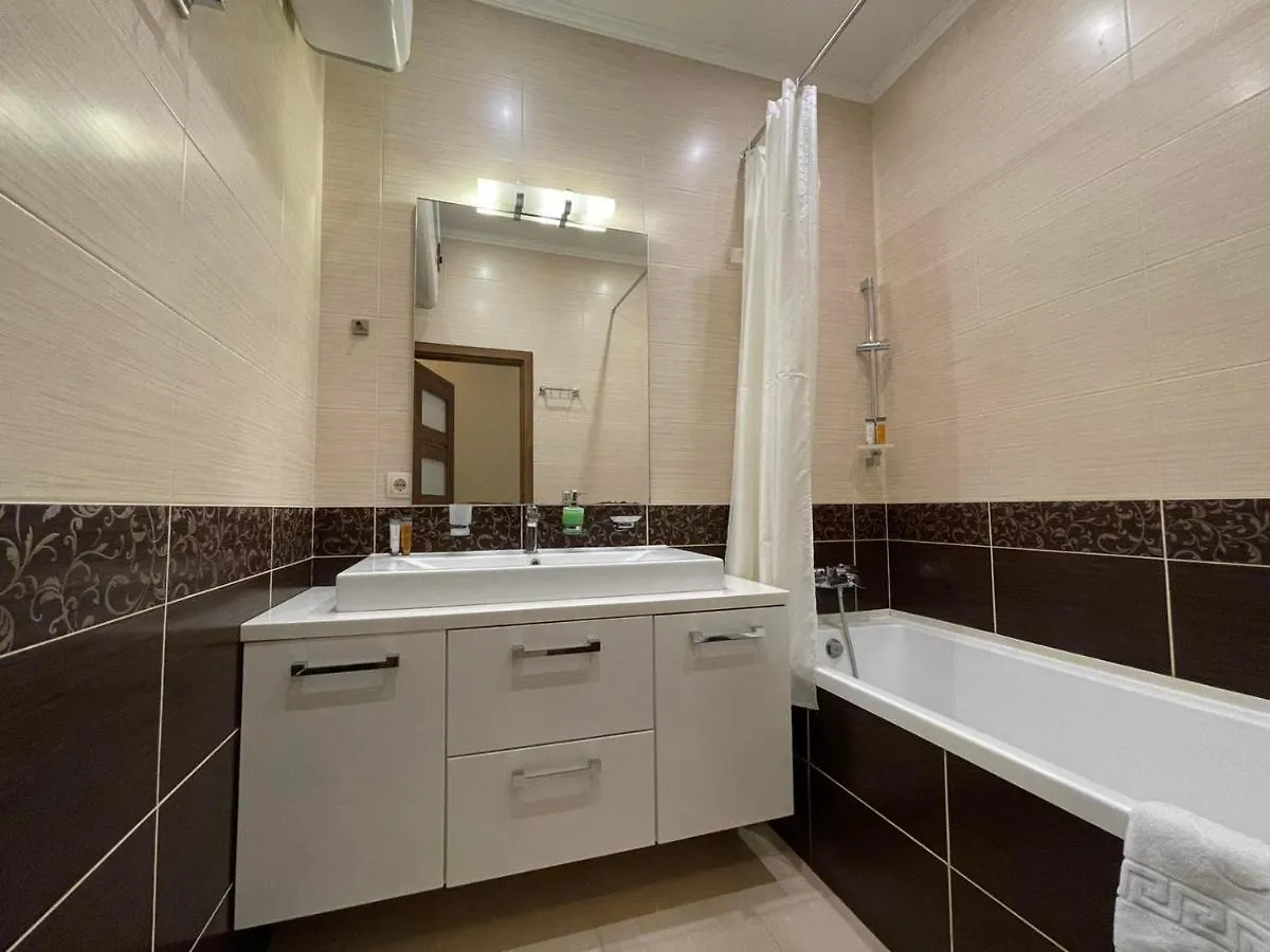 Apartments Iris Kiev 0*,  Ucraina