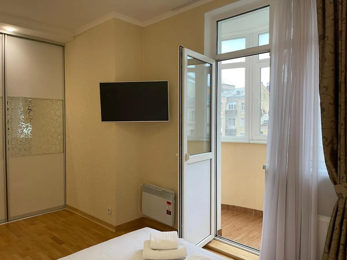 Apartments Iris Kiev